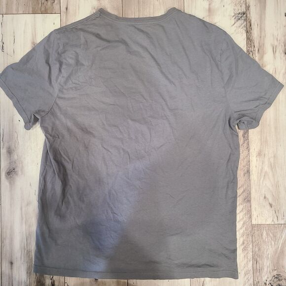 Express Lion Graphic Print V Neck Gray T-Shirt Men Size XL - Picture 2 of 4